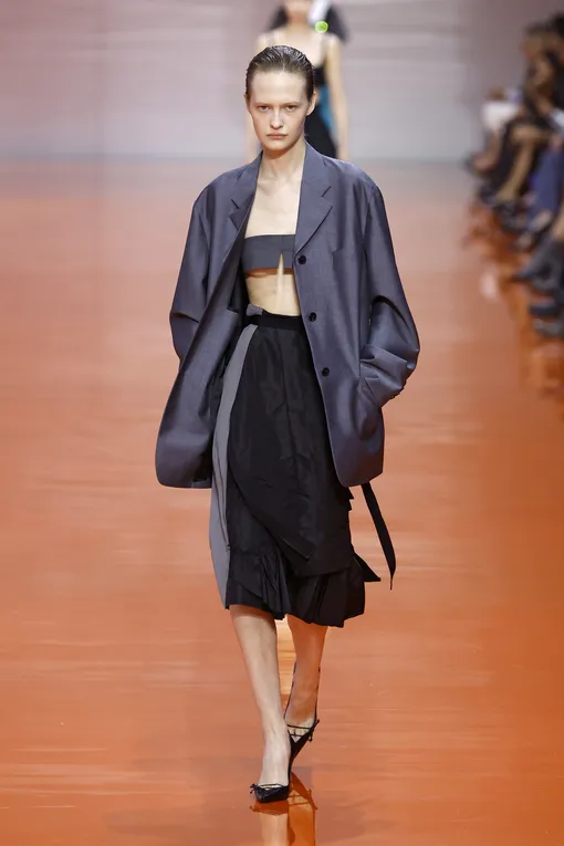 Prada, весна-лето 2025