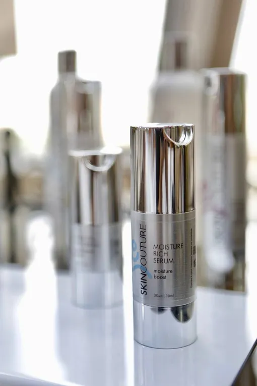 SKINCOUTURE SKINCOUTURE
