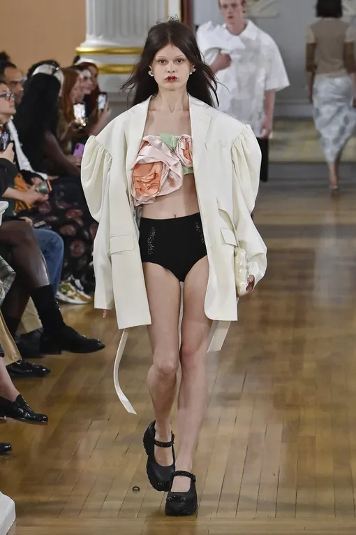 Simone Rocha, весна-лето 2026
