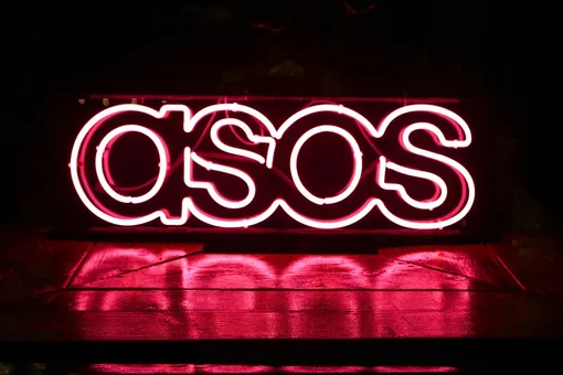 Эко-ответственность: Asos не будет продавать одежду из шелка, кашемира и перьев