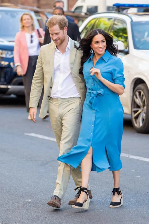 Меган Маркл и Принц Гарри во время королевского тура по Южной Африке, 2019