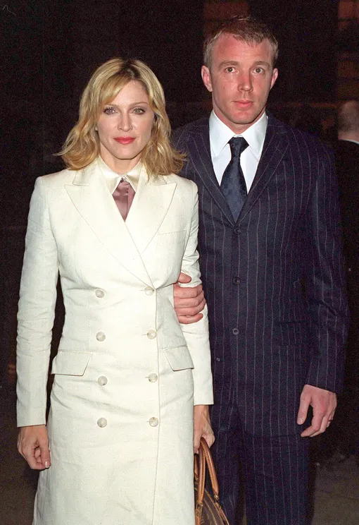 Мадонна и Гай Ричи в 2002 году
