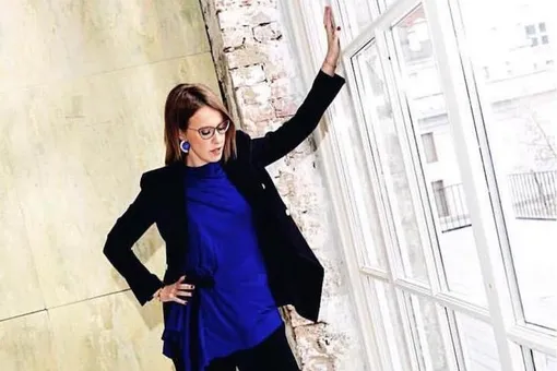 Ксения Собчак показала, как носить кюлоты с кардиганом и блузкой Ксения Собчак показала, как носить кюлоты с кардиганом и блузкой
