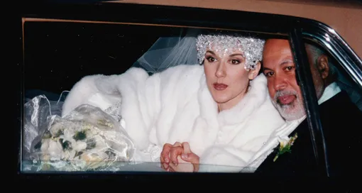 Селин Дион и Рене Анжелила во время свадьбы, 1994 год