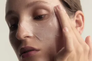 10 средств с азелаиновой кислотой, которые действительно работают