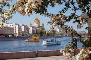 Куда отправиться гулять на выходных: лучшие набережные Москвы