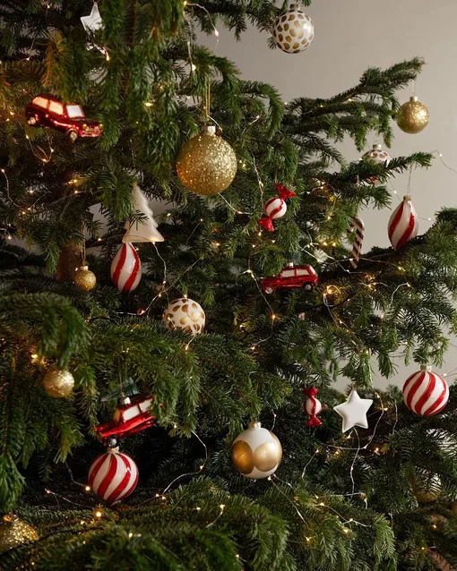Какие украшения на новогодней елке принесут удачу