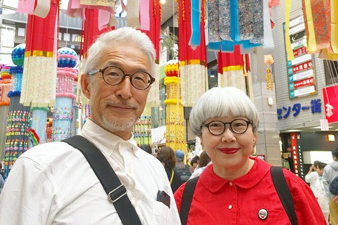 Один стиль на двоих: берем урок family look у пары из Японии