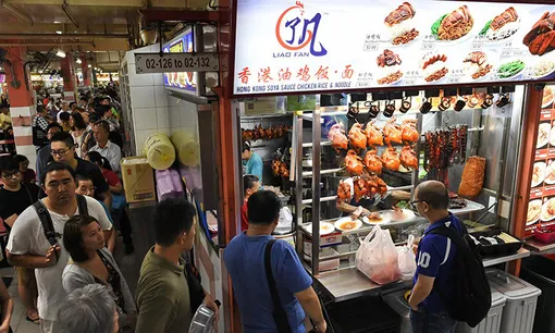 Hong Kong Soya Sauce Chicken Rice and Noodle