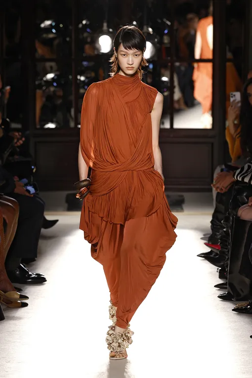 Balmain, весна-лето 2026