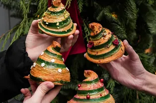 Гастрономический дайджест: пробуем виральные смэш-бургеры и елки-круассаны