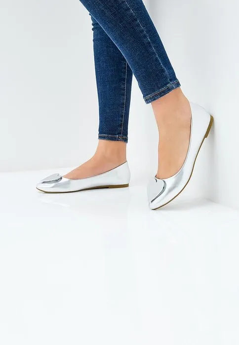 Patrol, 1 290 руб. (на сайте Lamoda)