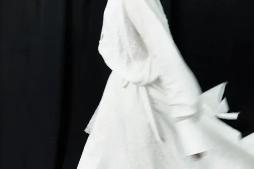 Белоснежные платья, которые подойдут для встречи Нового года