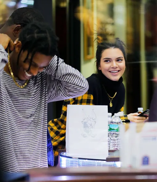 Кендалл Дженнер и A$AP Rocky в Нью-Йорке Кендалл Дженнер и A$AP Rocky в Нью-Йорке