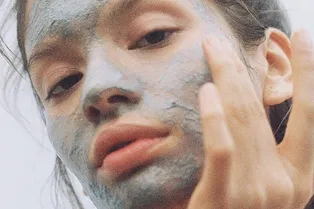 10 масок для очень сухой кожи лица, которые действительно увлажняют