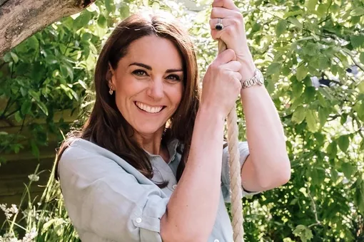 Кейт Миддлтон надела серьги за $10 для прогулки по ботаническому саду