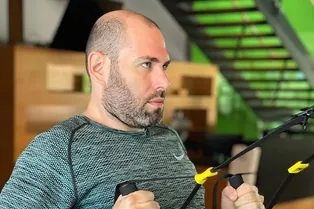 Поклонники с трудом узнали похудевшего Семена Слепакова на новом фото Поклонники с трудом узнали похудевшего Семена Слепакова на новом фото