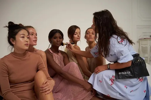 Разная красота от Paese: В Милане прошли съемки осенней коллекции бренда