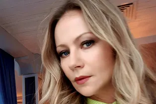 46-летняя Мария Миронова показала, как выглядела через месяц после «панических» родов