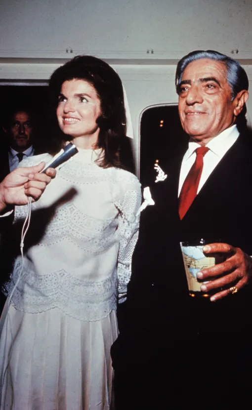 Жаклин Кеннеди-Онасссис и Аристотель Онассис в 1968 году
