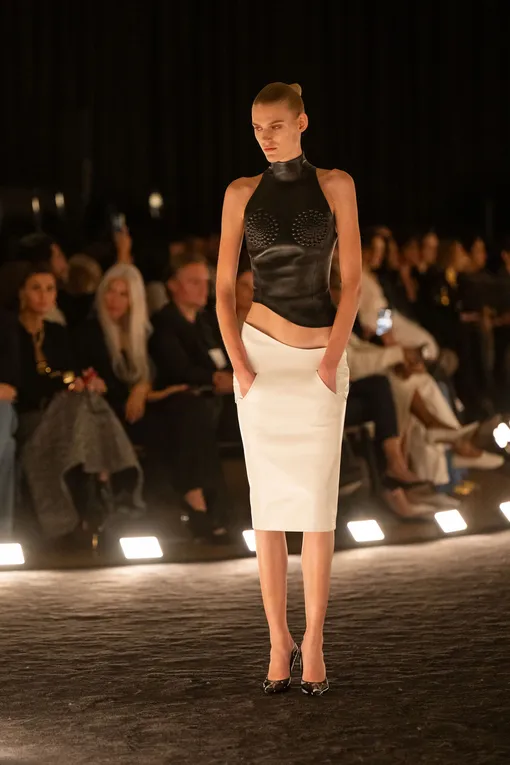 Schiaparelli, весна-лето 2026