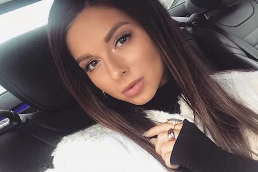 27-летняя Нюша перестала скрывать беременность 27-летняя Нюша перестала скрывать беременность