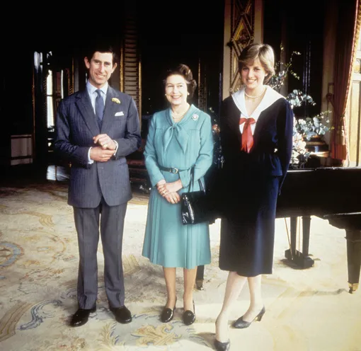 Принцесса Диана, Принц Чарльз и Королева Елизовета , 1981
