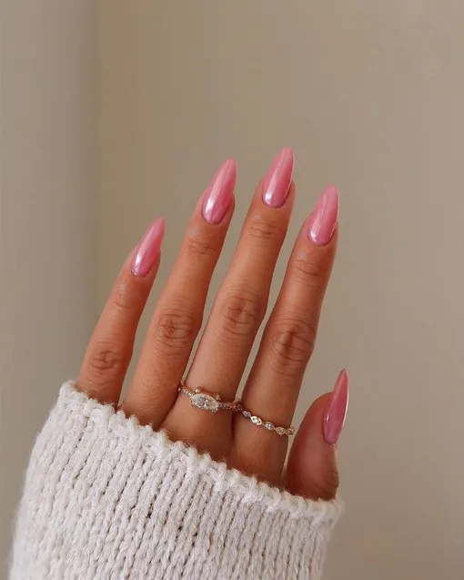 Jelly nails — маникюр, который стоит попробовать в мае