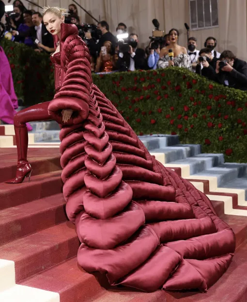 Джиджи Хадид на Met Gala 2022