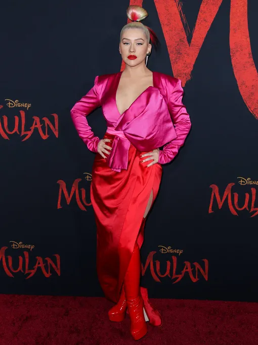 Кристина Агилера на премьере «Мулан» 2020 год