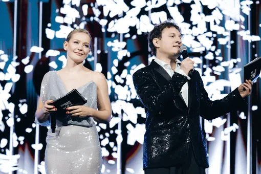 Юлия Пересильд и Илья Сатир Премия VOICE «Главные лица».