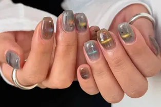 Laser thread — новая вариация «кошачьего глаза». И она будет актуальна в ноябре-2025