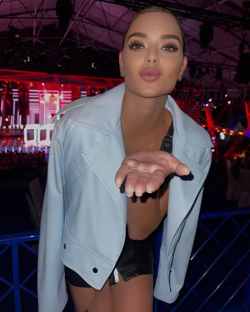 Аделина Сотникова