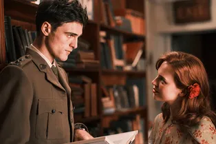7 новых сериалов, которые стоит посмотреть в майские праздники 7 новых сериалов, которые стоит посмотреть в майские праздники