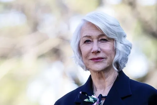 72-летняя Хелен Миррен учится принимать неизбежность смерти: «Вас это тоже ждет» 72-летняя Хелен Миррен учится принимать неизбежность смерти: «Вас это тоже ждет»