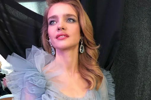 Как фея! Наталья Водянова в платье Ulyana Sergeenko на открытии ЧМ-2018