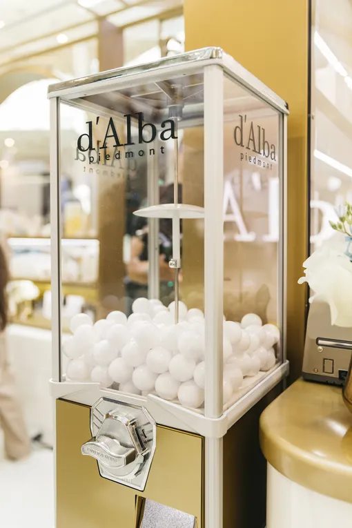 pop-up store d'Alba pop-up store d'Alba