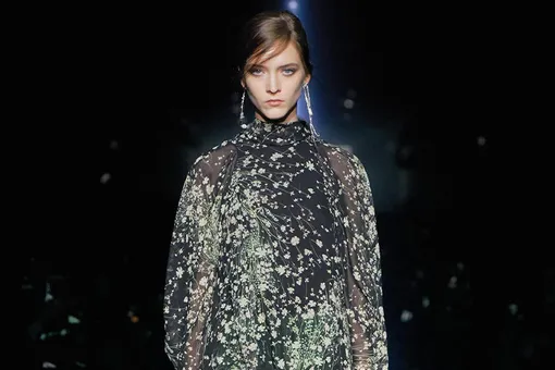 Современная леди: коллекция Givenchy FW 2019/20