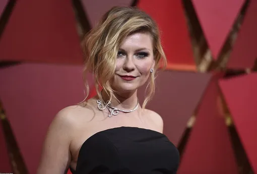 Кирстен Данст Кирстен Данст