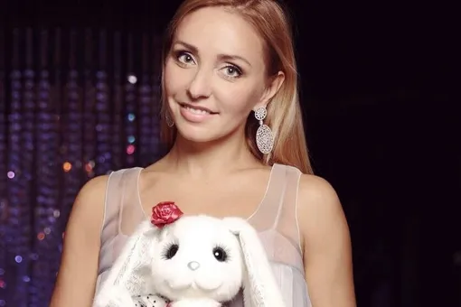 «Семья — главные критики»: Татьяна Навка откровенно рассказала о личной жизни «Семья — главные критики»: Татьяна Навка откровенно рассказала о личной жизни