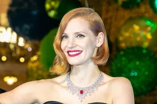 Джессика Честейн знает, как носить леопардовый принт каждый день Джессика Честейн знает, как носить леопардовый принт каждый день