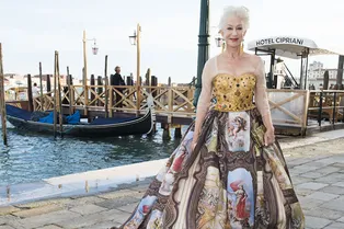 В одной гондоле: мировые звезды на шоу Dolce & Gabbana