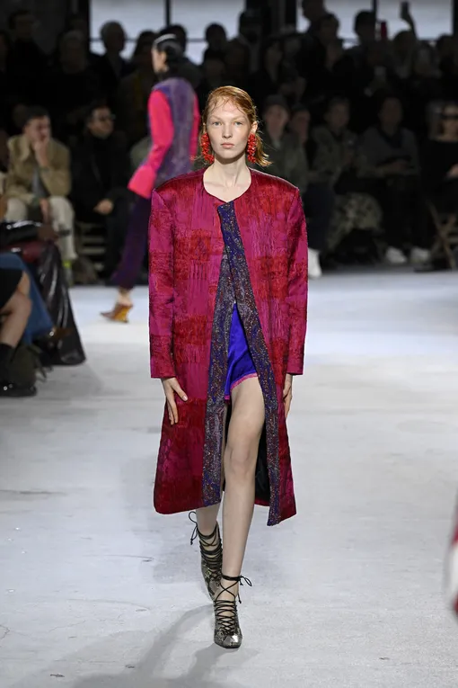 Dries Van Noten, весна-лето 2025 Dries Van Noten, весна-лето 2025