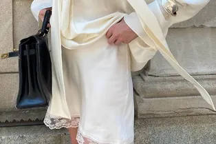 Эта деталь сделает любую юбку главным трендом лета-2025 Эта деталь сделает любую юбку главным трендом лета-2025