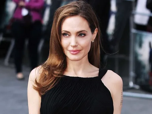 Анджелина Джоли затаила обиду на киноакадемиков премии