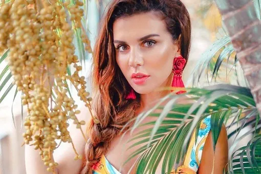Анна Седокова призналась, что не верит в долгие отношения Анна Седокова призналась, что не верит в долгие отношения