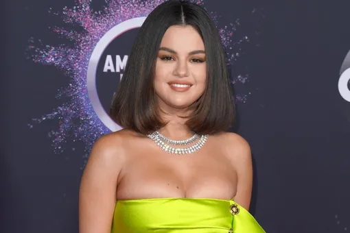 Селена Гомес, Билли Айлиш и Хайди Клум на красной дорожке American Music Awards 2019