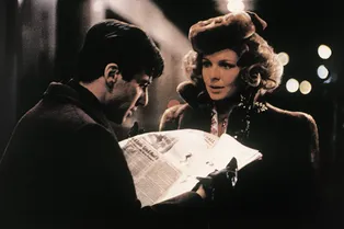 Шесть фильмов и один сериал с Дайан Китон, которые мы будем пересматривать на этой неделе Шесть фильмов и один сериал с Дайан Китон, которые мы будем пересматривать на этой неделе