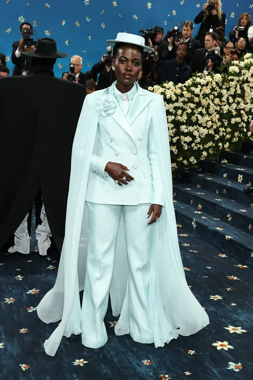 Люпита Нионго на Met Gala-2025 Люпита Нионго на Met Gala-2025