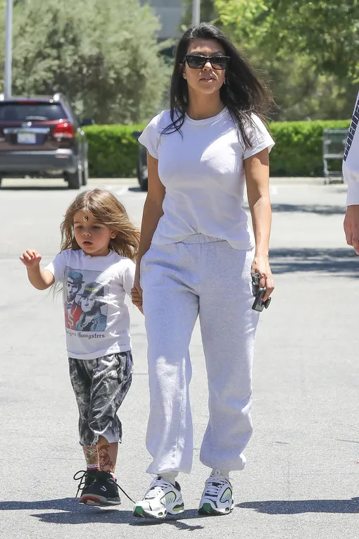 Кортни Кардашьян с сыном Рейном